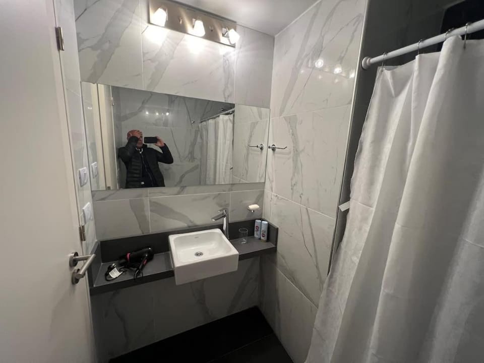 Studio con amenities zona Hospital Italiamo 16 Apartment in Buenos Aires