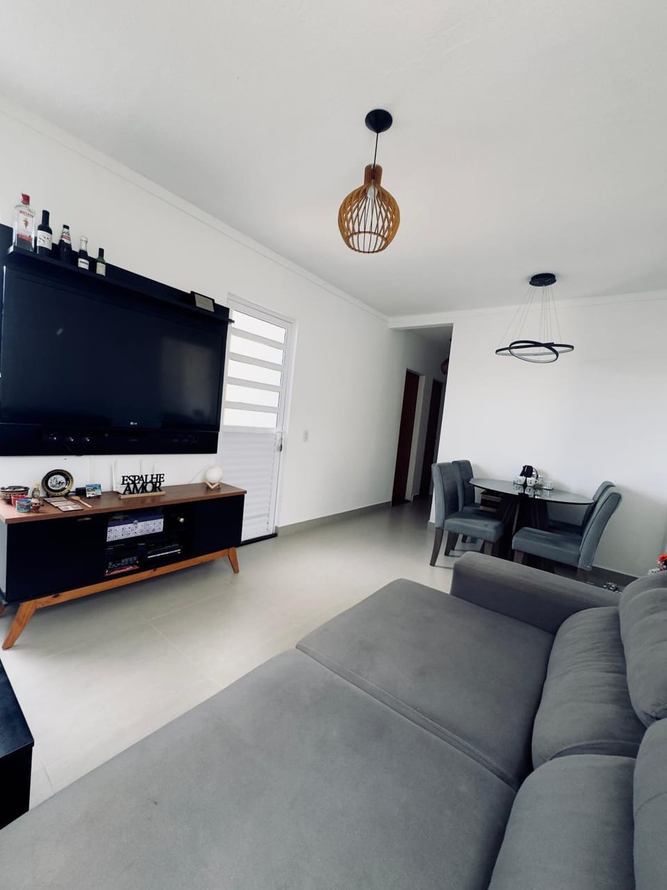 Casa 2 qts em condomínio, 15 min do Moto GP House in State of Goiás