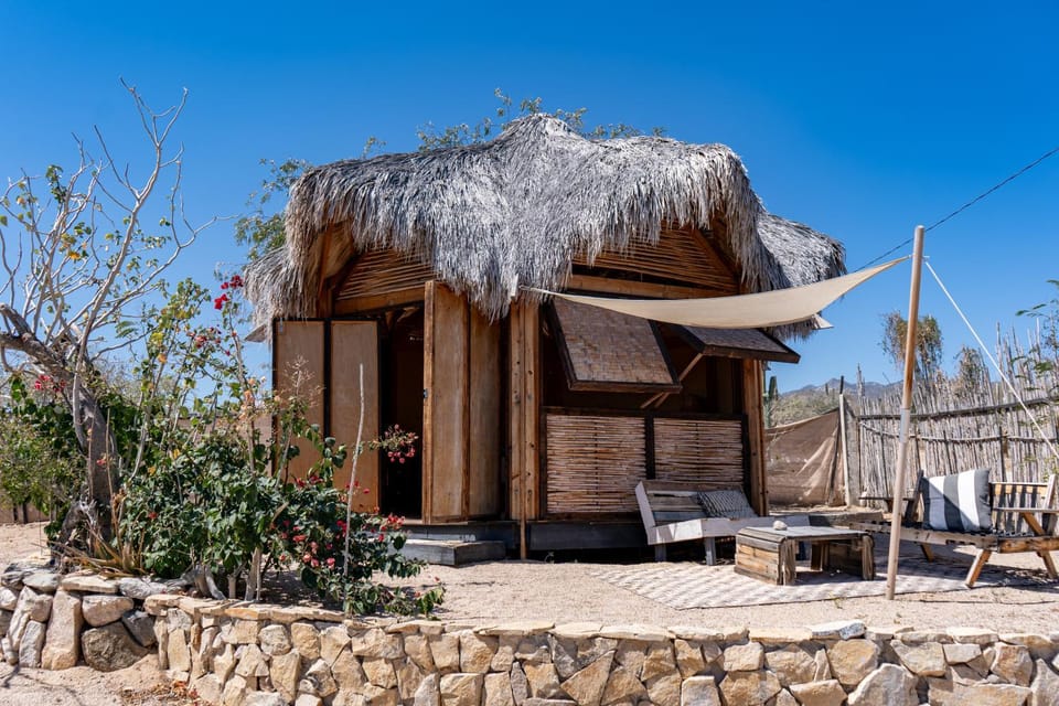 Property building, Patio, Bedroom
