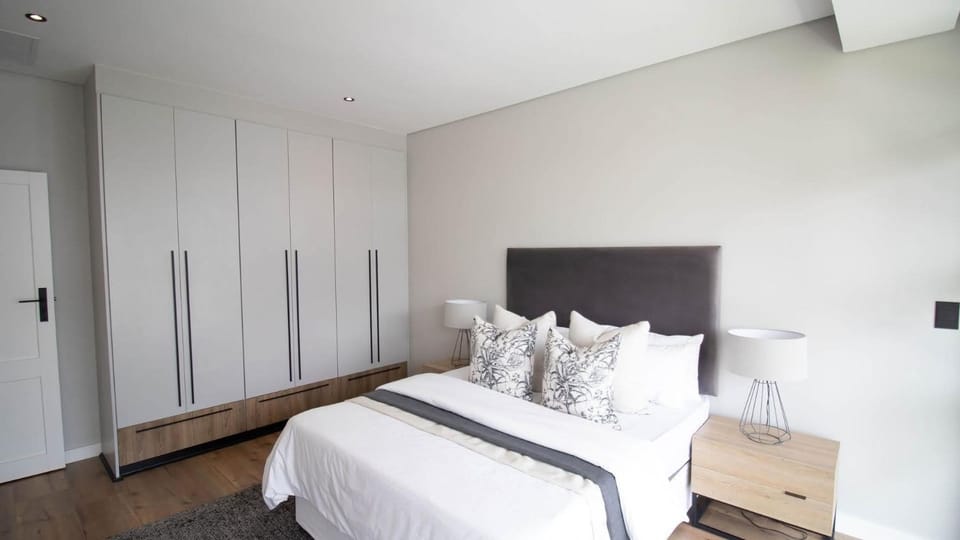 Pops lifestyle Apartment in Sandton