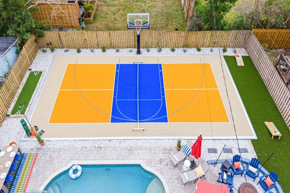 Palm Shell Villa - Pool - Pickleball - Hot Tub House in Bradenton