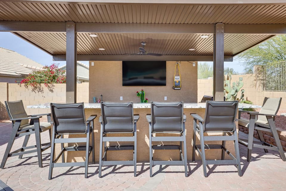 Cave Creek Desert & Entertainment Oasis House in Phoenix