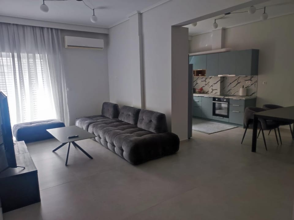 Urban Elegance Apartment in Peloponnese, Western Greece and the Ionian