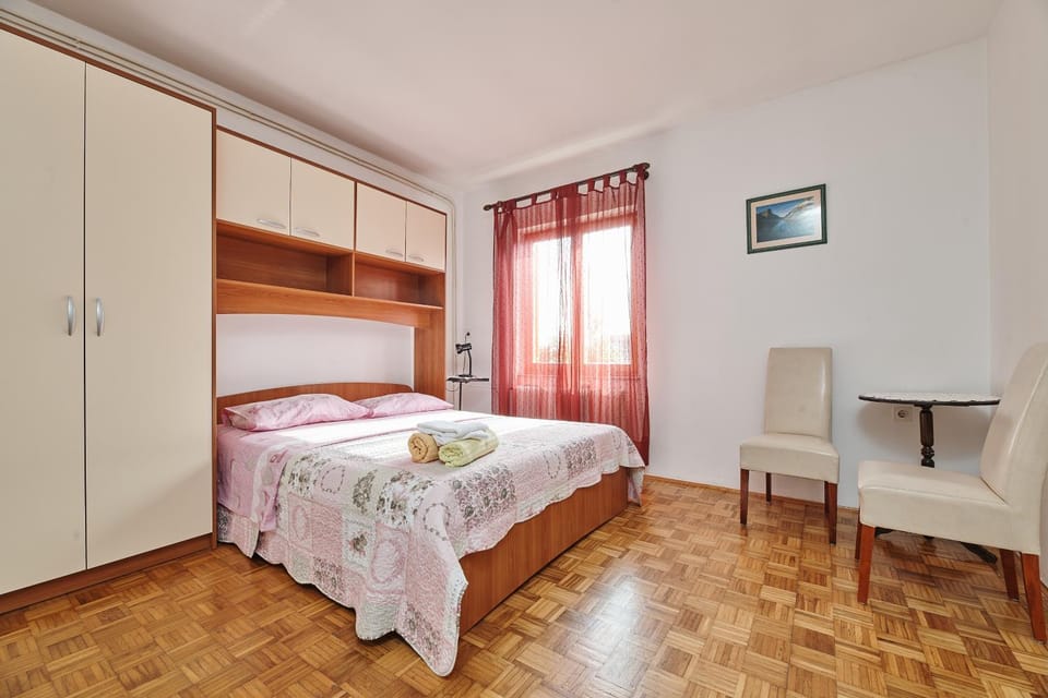 Apartment Car Apartment in Istria County