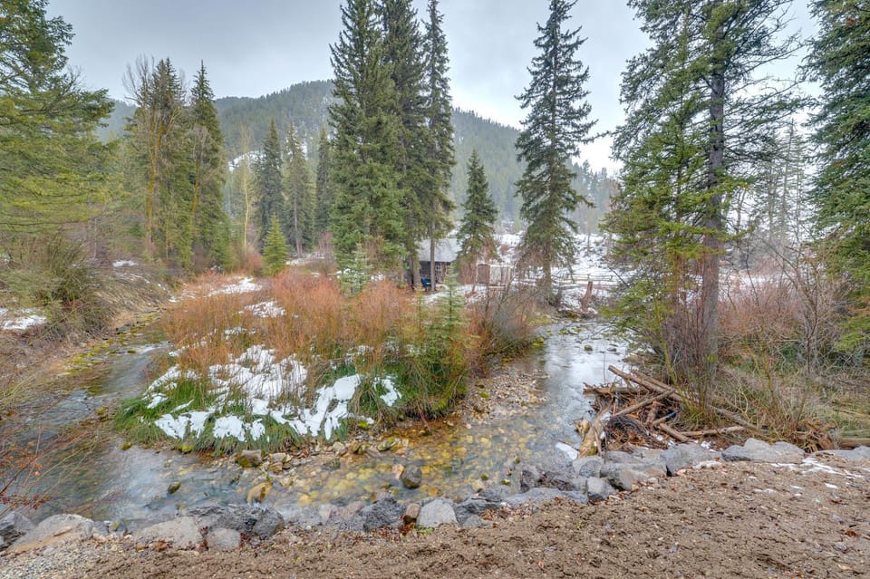 Covered Patio, Creek & Mtn Views: Afton Nature Hub House in Afton