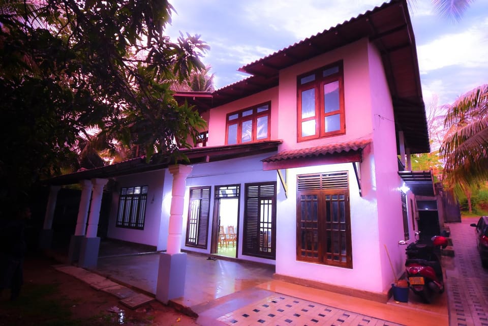 Property building, Day