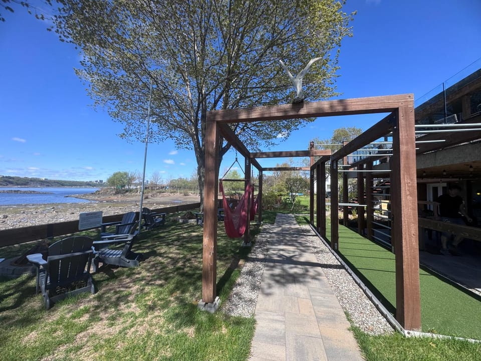 Spring, Natural landscape, Children play ground, View (from property/room), City view, River view, Sports, fireplace
