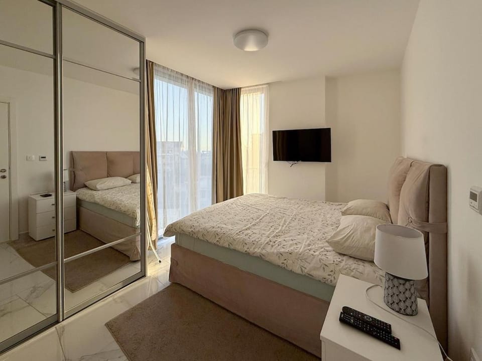 Aura Apartment Apartment in Budva