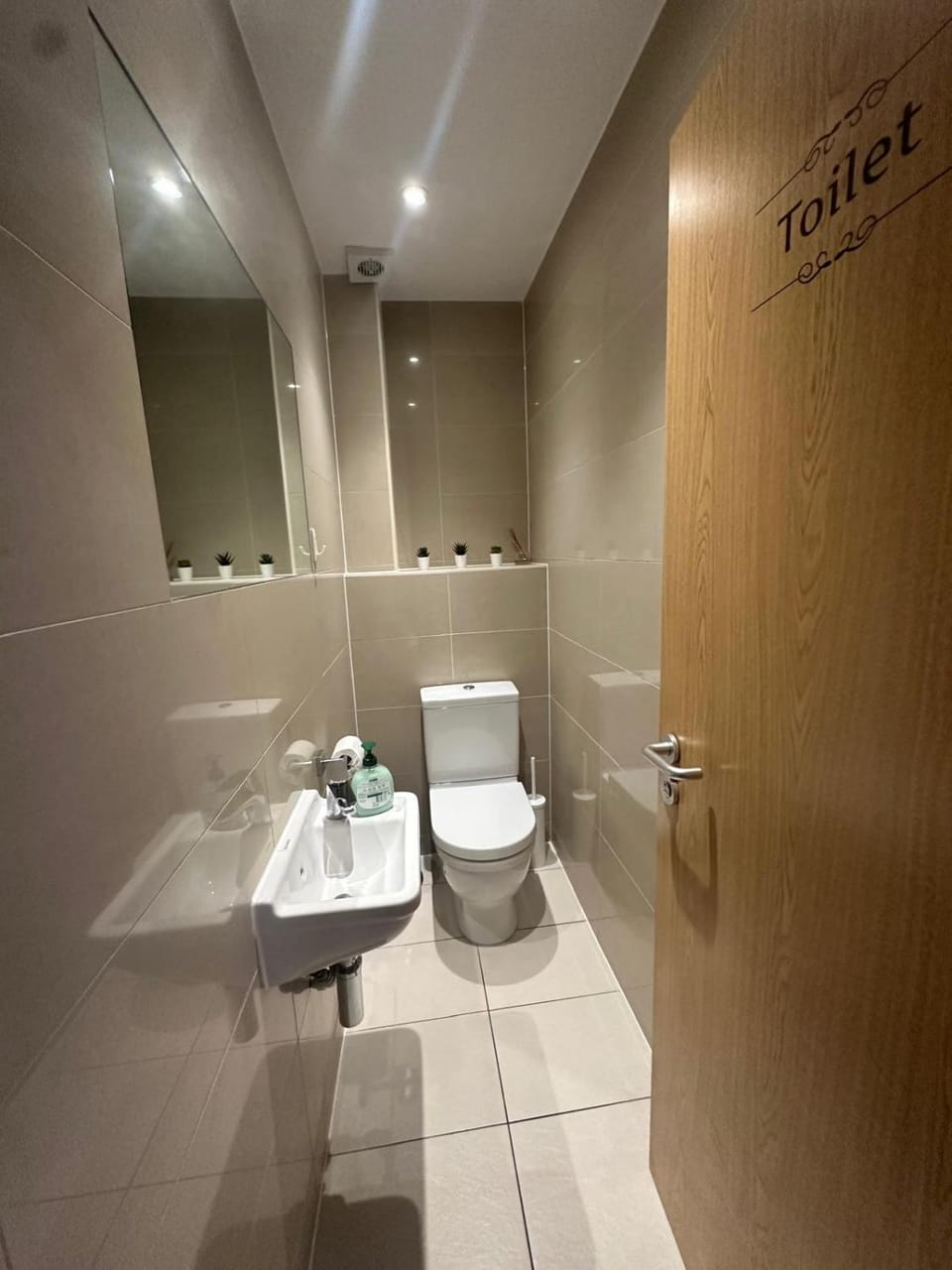 Private room near Kings Cross and Camden Vacation rental in London Borough of Islington