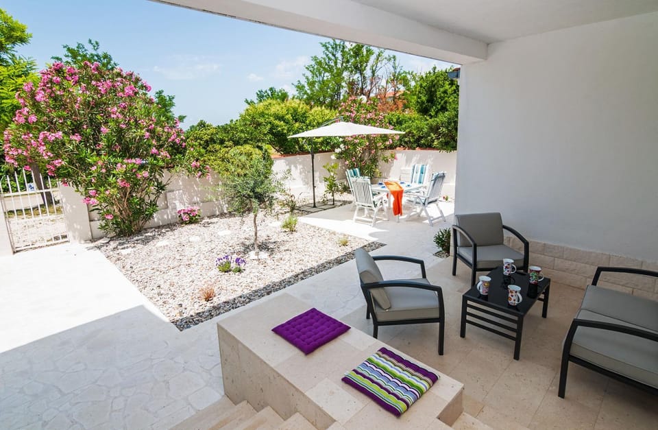 Balcony/Terrace, Seating area