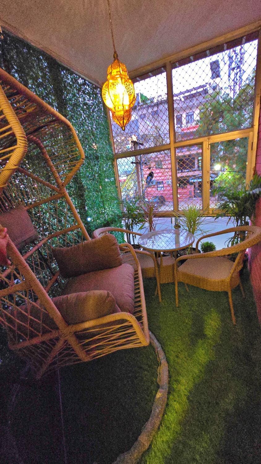 Balcony/Terrace, Internal: Not applicable to any particular room