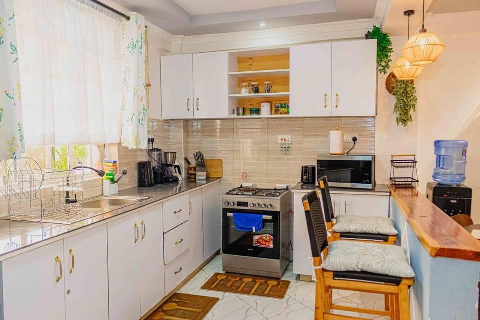 Greenwoods 2BR Boho Apartment in Kenya