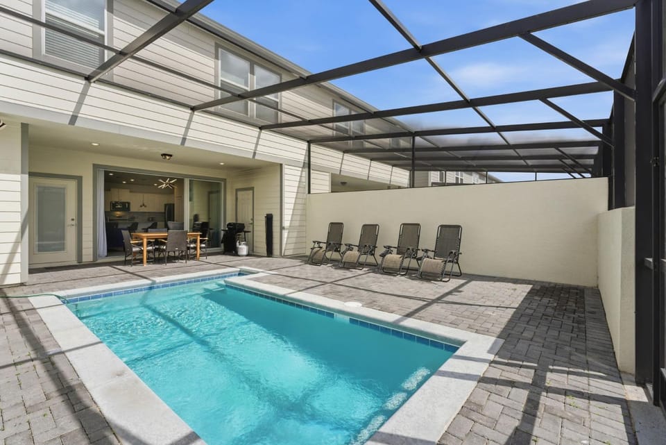 Family Home with Pool Mickey & Toy Story Rooms House in Four Corners