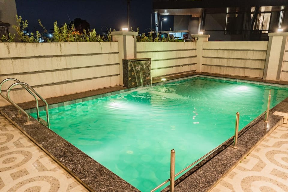 Paradise Villa Lonavla - 6BHK with Heated Pool and Turf Villa in Lonavla