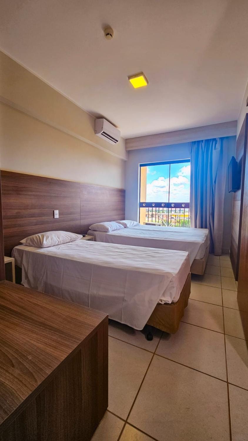 Bed, Bedroom, air conditioner
