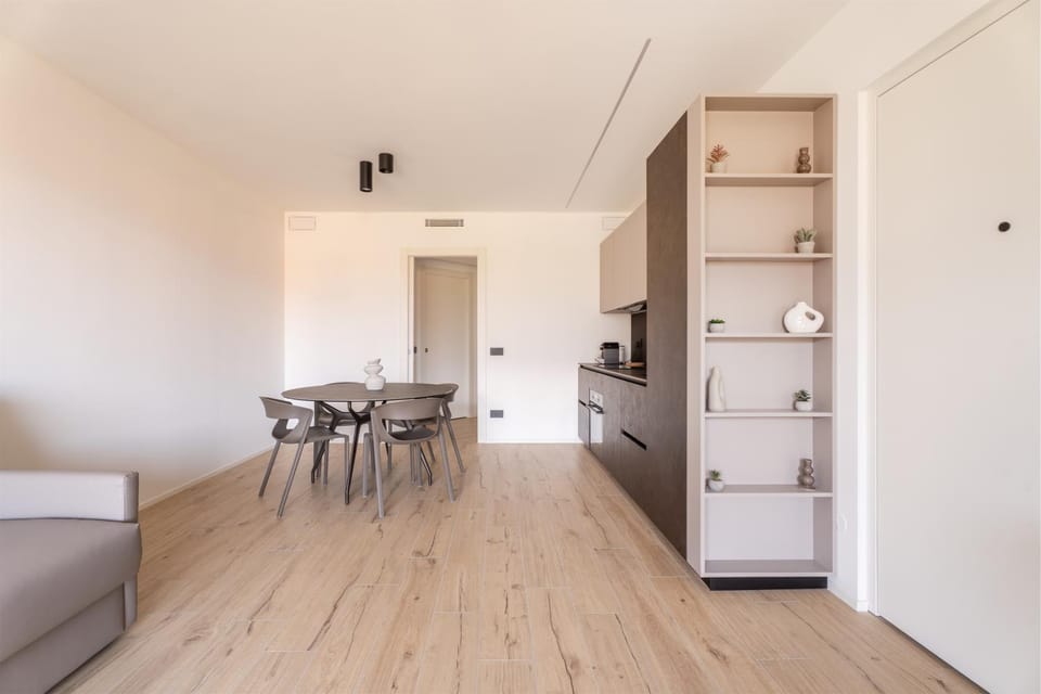 TV and multimedia, Kitchen or kitchenette, Living room