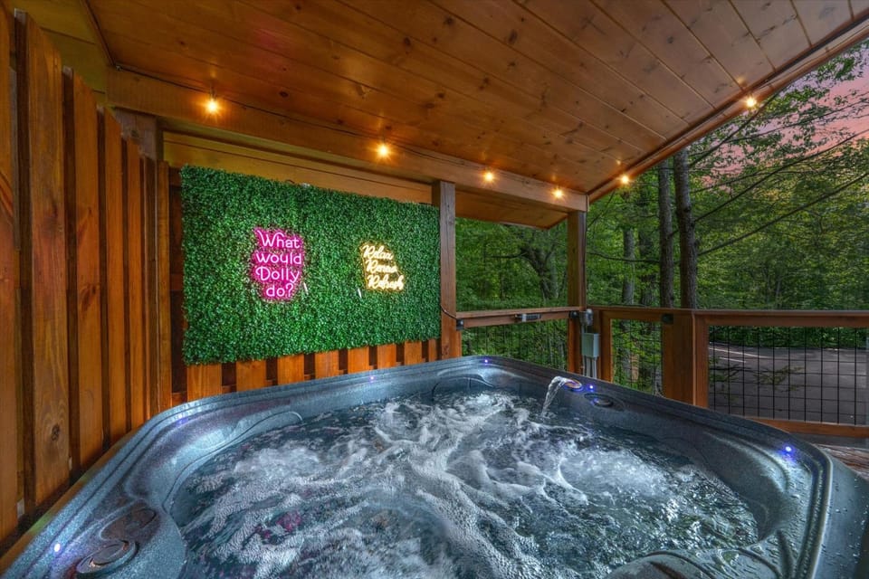 Hot Tub, Hot Tub