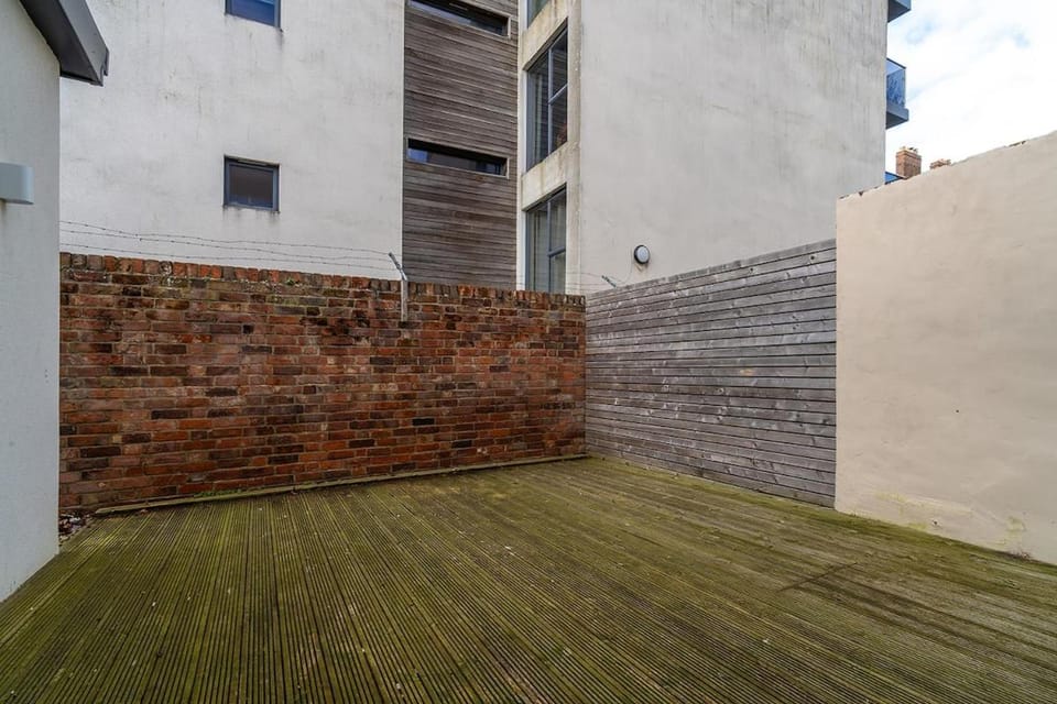 Vantage Stays Apartment in Gloucester