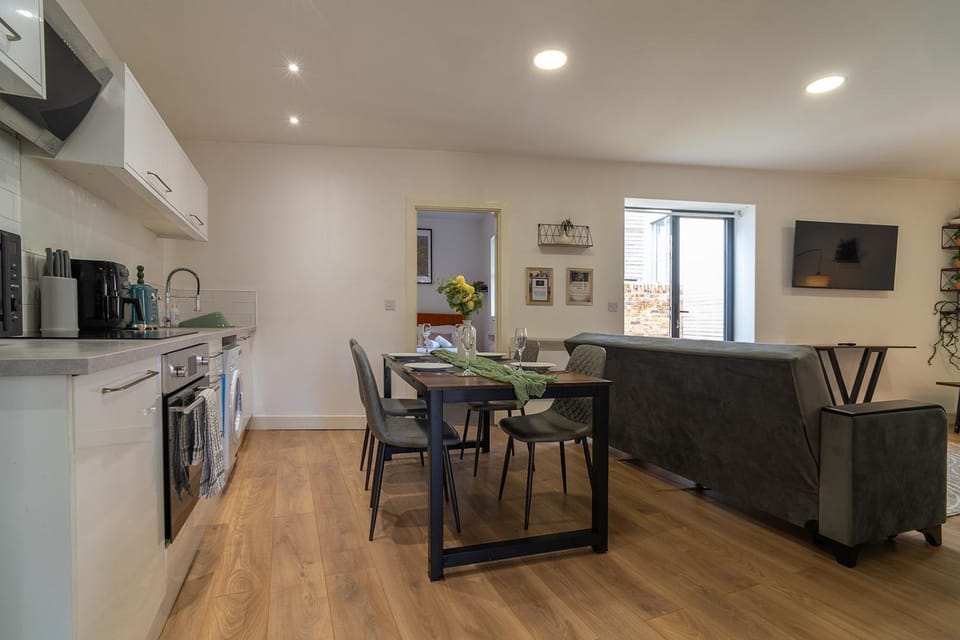 Vantage Stays Apartment in Gloucester