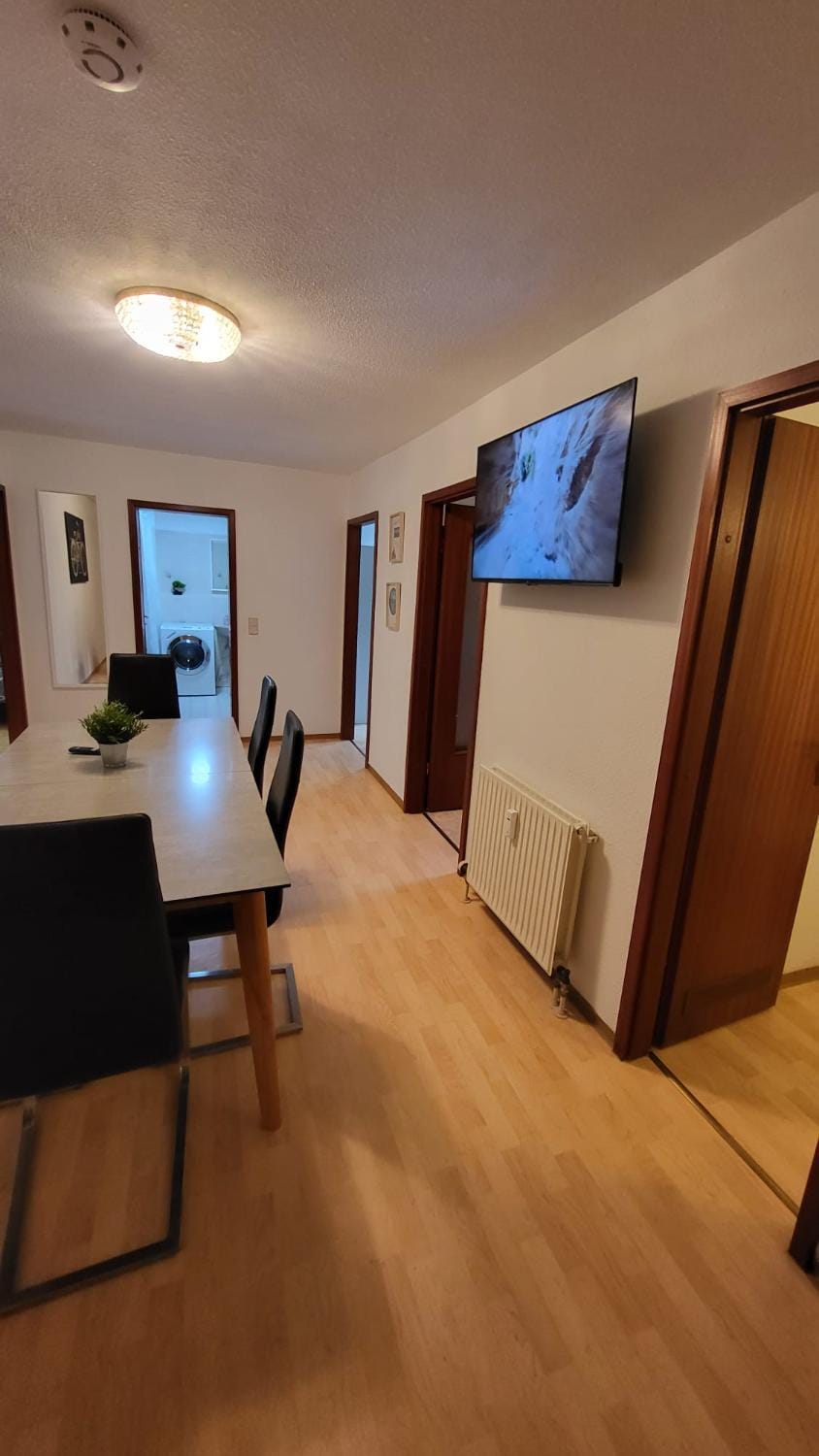 TV and multimedia, Dining area