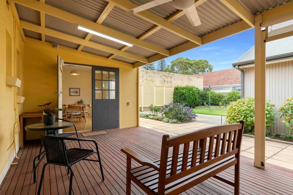 Nolas Coastal Cottage Henley Beach House in Adelaide