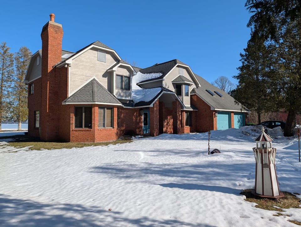 NEW! The Lighthouse - Cute, Large, and Lakefront! House in Crystal Lake