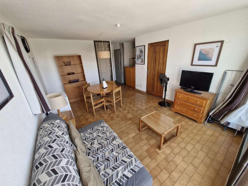 Résidence L'etang - APPARTENT 2 PIECES 4 PERSONNES LE BARCARÈS. Réf: 9ETA_101 MAE-5923 Apartment in Le Barcarès