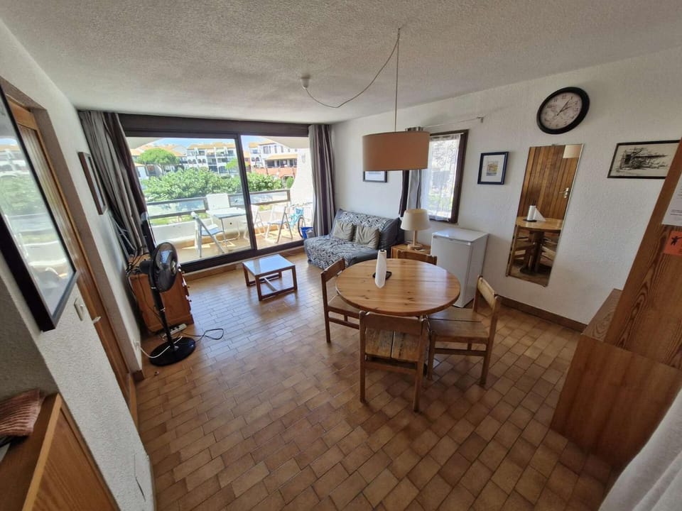 Résidence L'etang - APPARTENT 2 PIECES 4 PERSONNES LE BARCARÈS. Réf: 9ETA_101 MAE-5923 Apartment in Le Barcarès