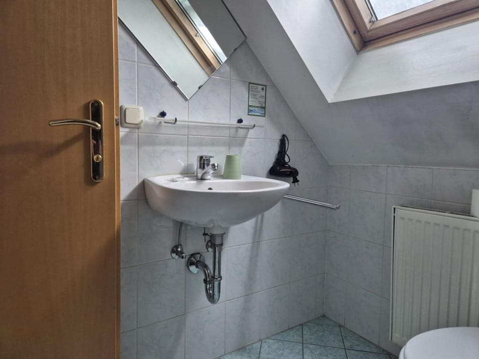 Mariazellerhof Room 206 Bed and Breakfast in Austria