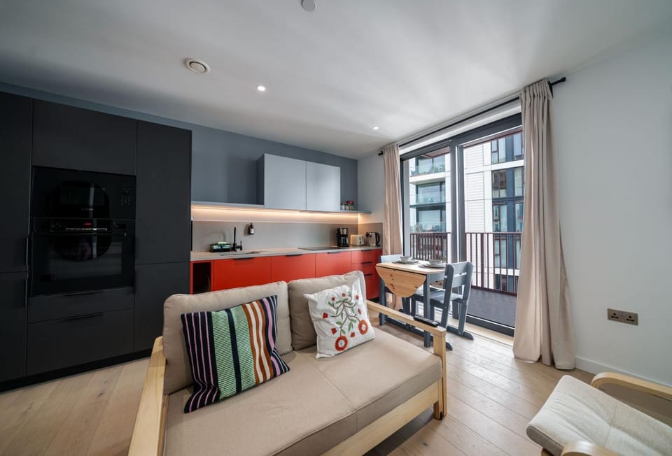 02 Arena, North Greenwich Living Apartment in London