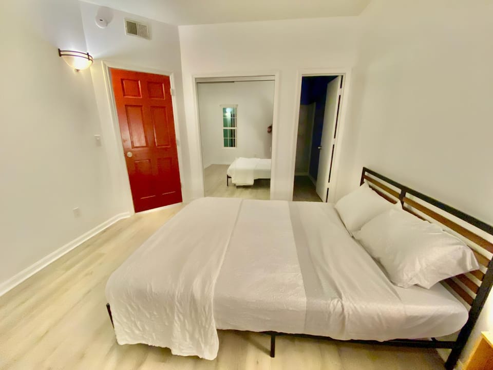 Bathroom, Bedroom, wardrobe