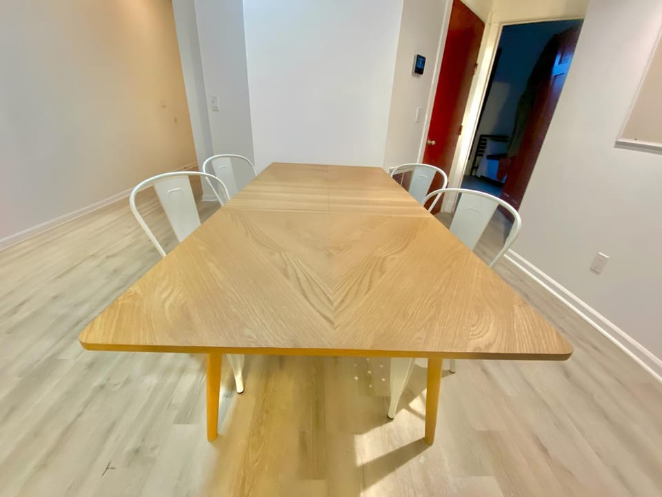 Dining area, internet, internet