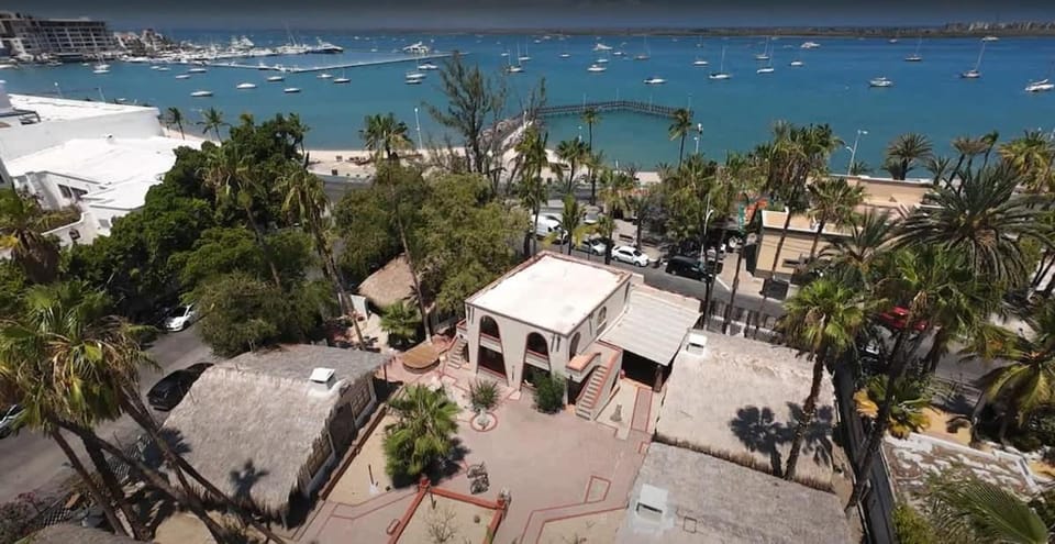 Sandy Shores Cabaña 10A House in La Paz