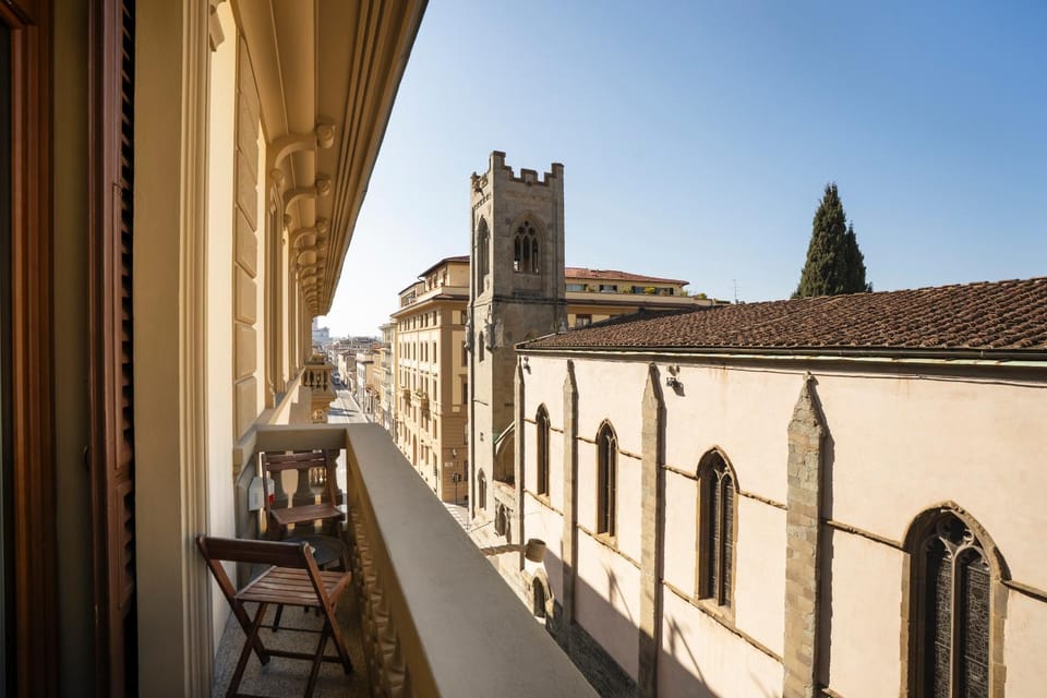 Property building, Day, View (from property/room), Balcony/Terrace, Landmark view