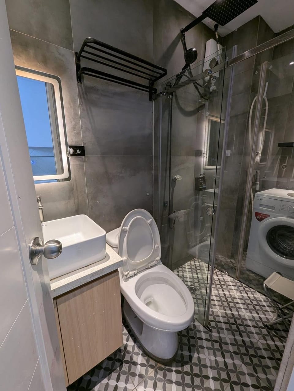 Toilet, Bathroom