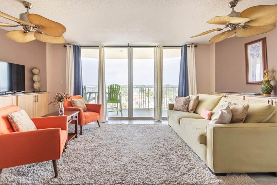 Beautiful Beach Penthouse Apartment in Okaloosa Island