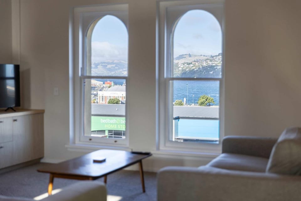 Luxury 2 Bedroom Topfloor Apartment Apartment in Dunedin