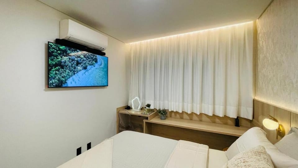 Studio home office Inteligente Com Alexa no Coração do Shopping Apartment in Mogi das Cruzes
