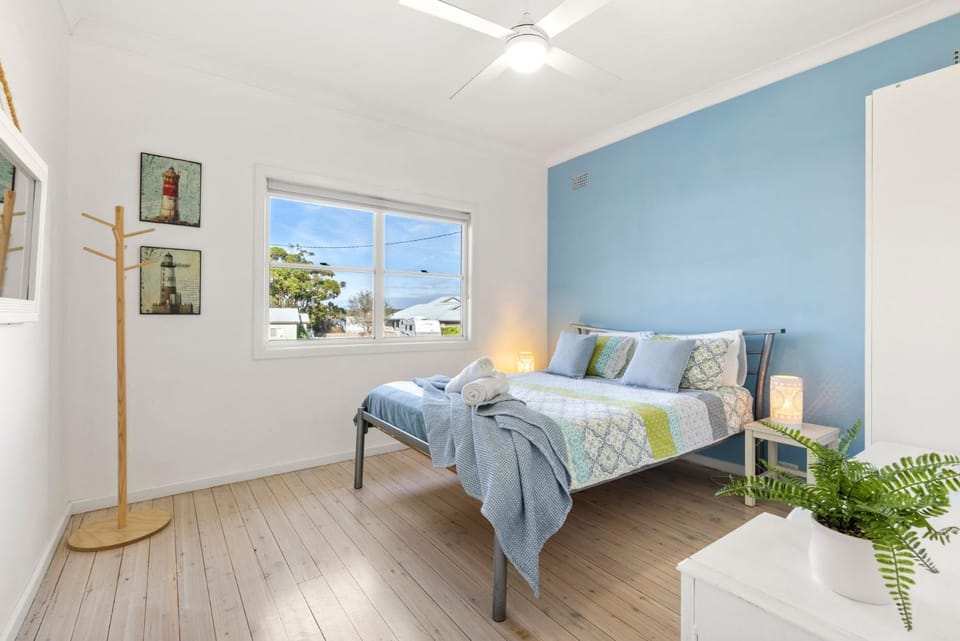 Beauts - Pet Friendly - 5 Mins Walk to Beach House in Culburra Beach
