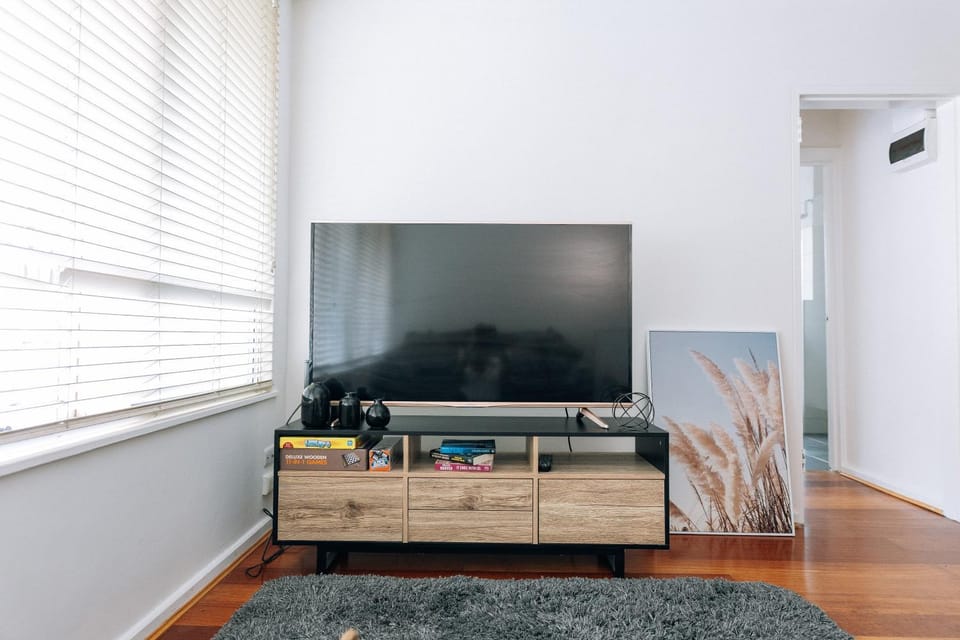 Relax and unwind in St Kilda Apartment in Saint Kilda