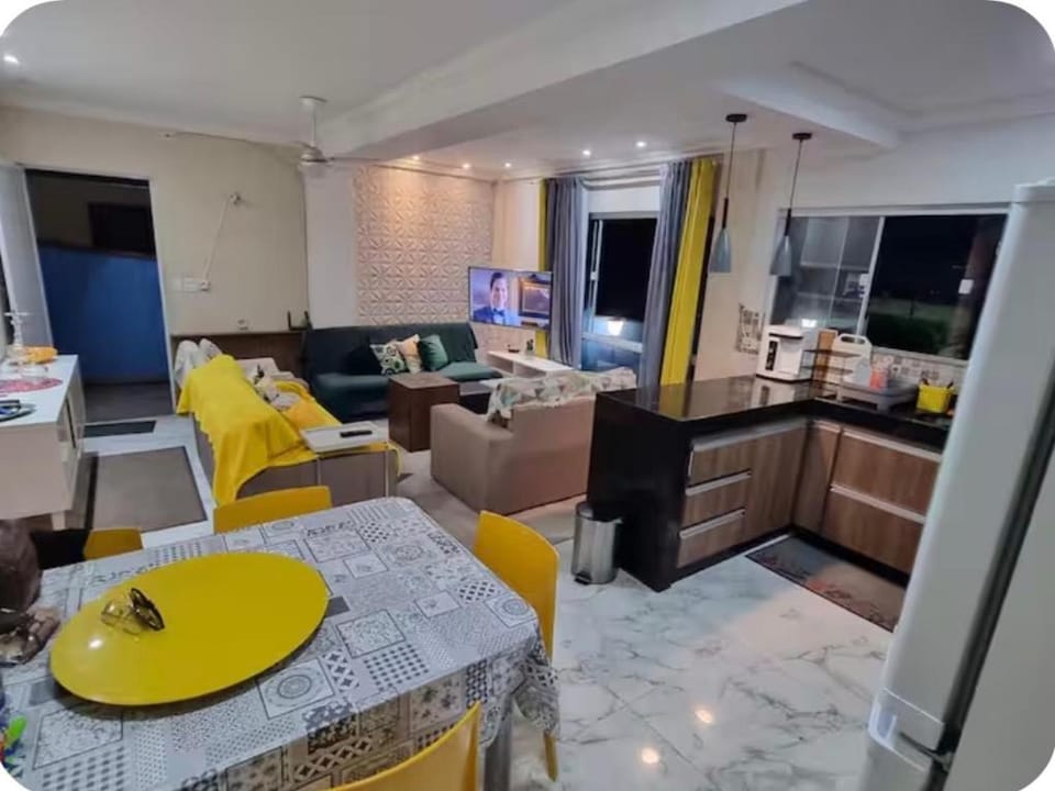 Casa de praia e lagoa em São Pedro da Aldeia - Região dos Lagos -RJ House in São Pedro da Aldeia