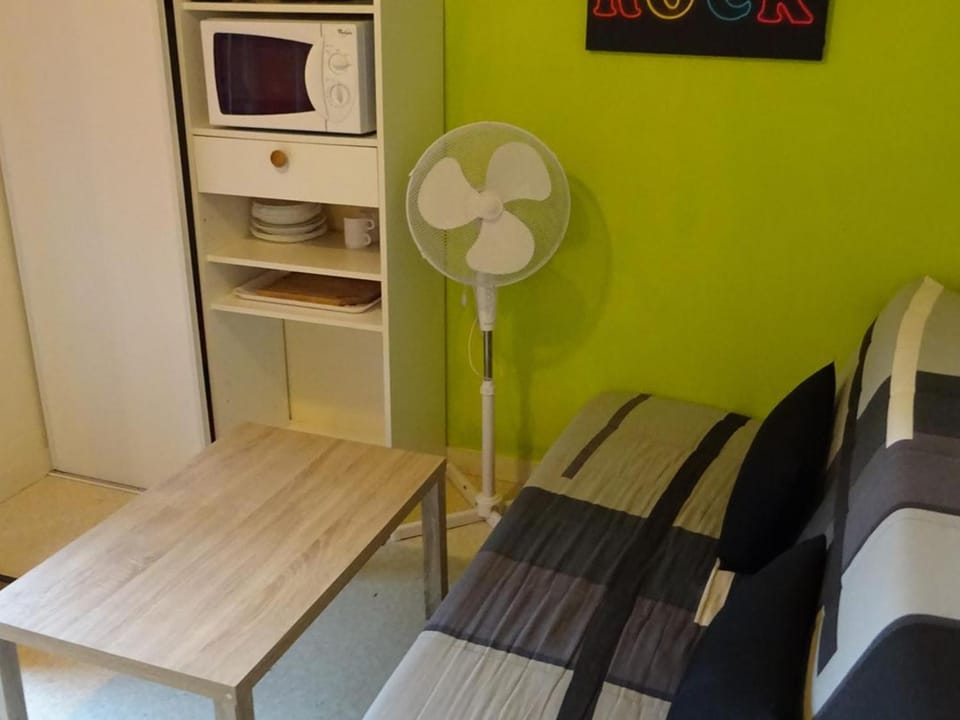 Chalet confortable avec terrasse - 6 pers. - API-1-52-1991 Campground/ 
RV Resort in Nouvelle-Aquitaine