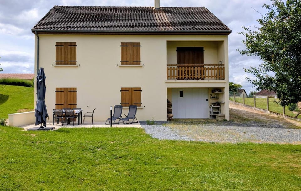 Le fer à cheval House in Nouvelle-Aquitaine