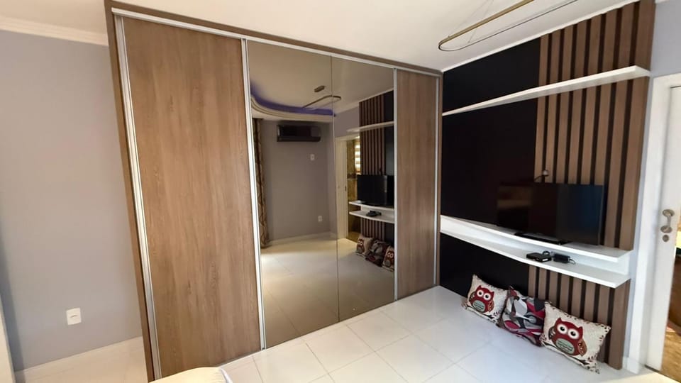 TV and multimedia, wardrobe