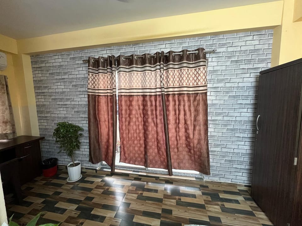 The Cozy Chapter Homestay Near Downtown Hospital & GS Road Apartment in India