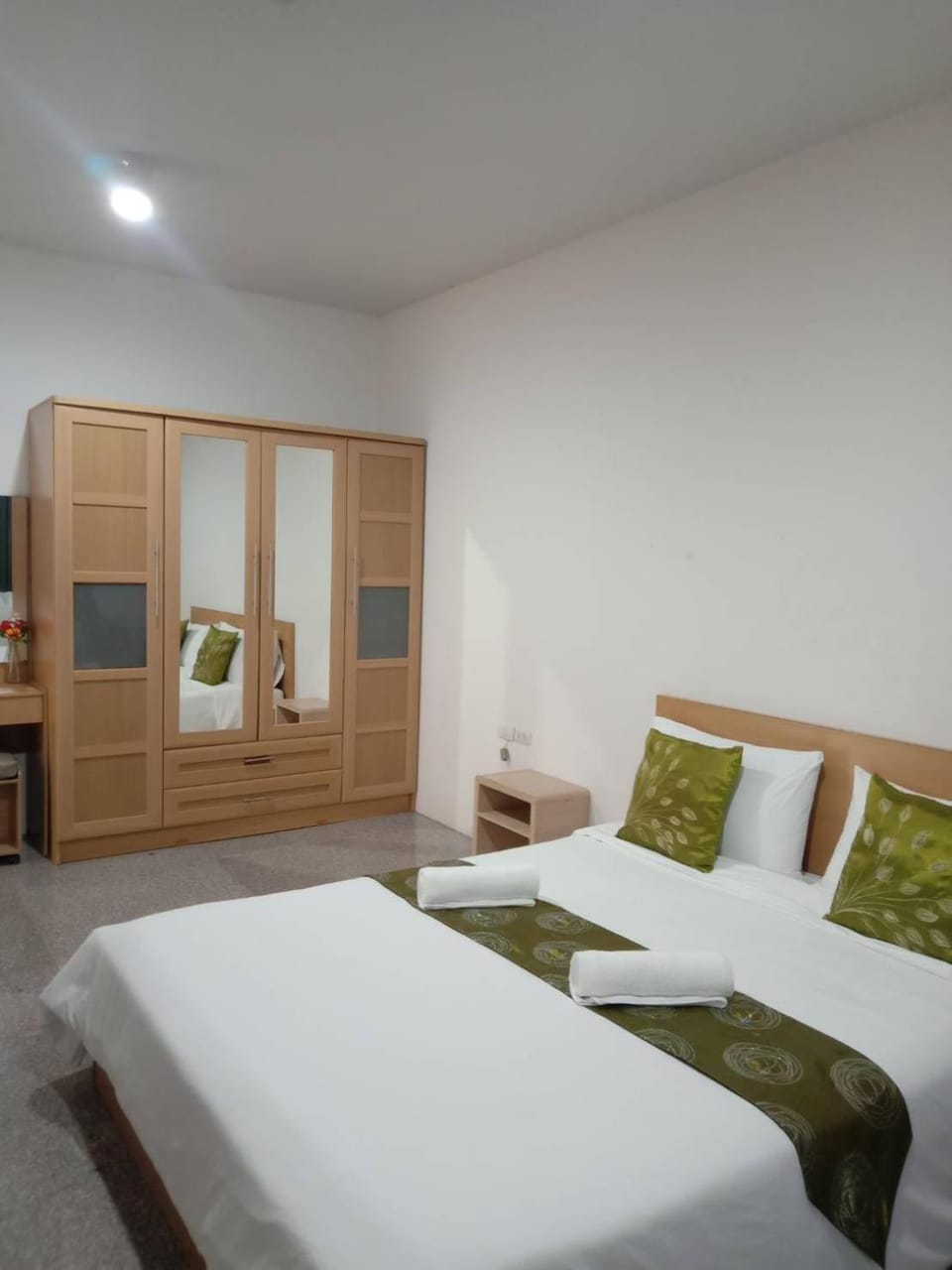 Nop Place Apartment in Bangkok