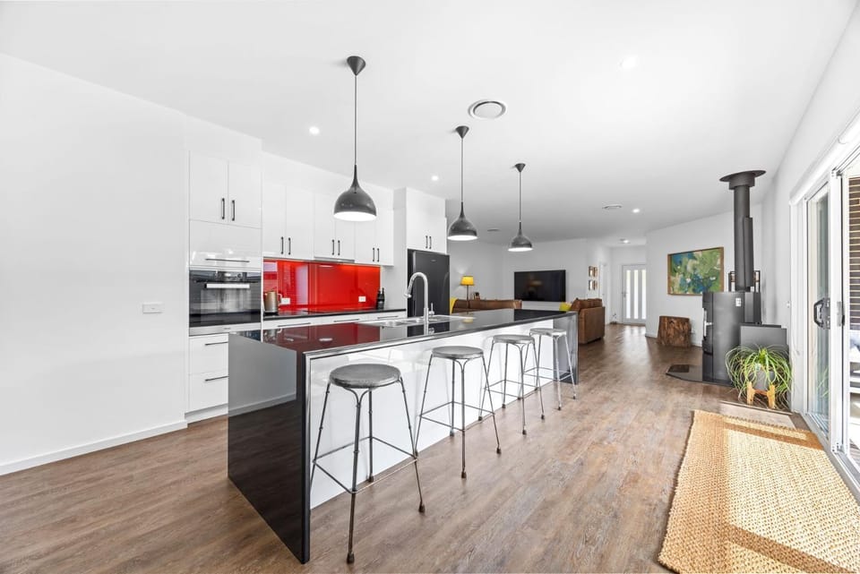 Spacious 4-Bedroom Retreat House in Mansfield