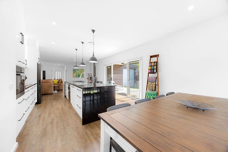 Spacious 4-Bedroom Retreat House in Mansfield