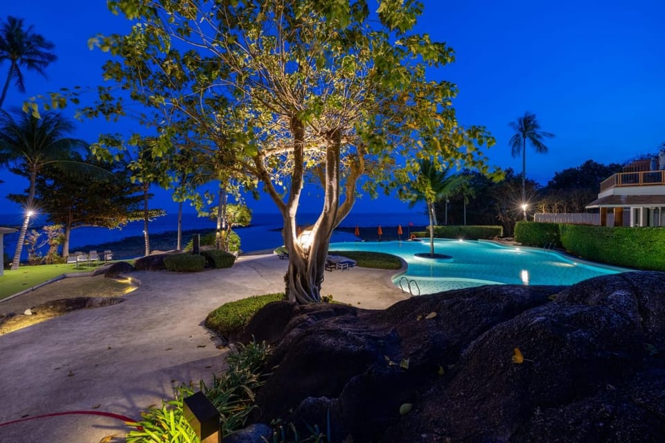 Property building, Night, Pool view, Swimming pool