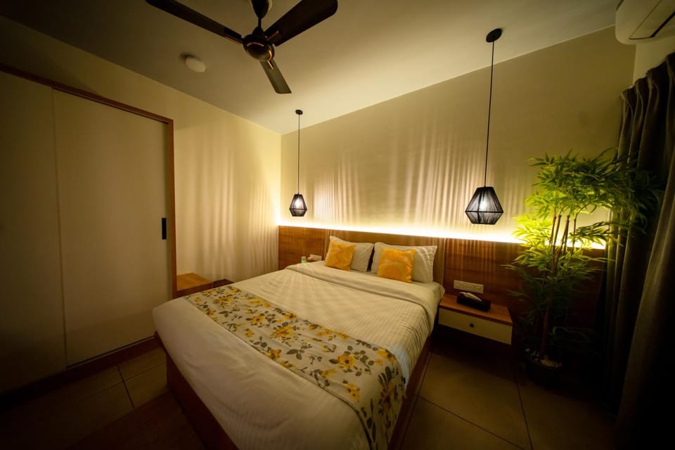 Bed, Bedroom